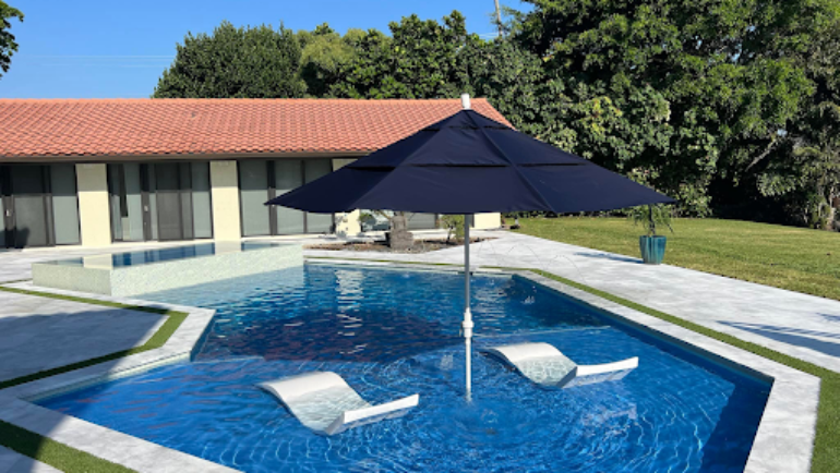 Incredible Advantages of Pool Renovation in Boca Raton for Residents