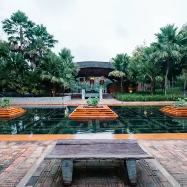 Luxury Pool Design Ideas to Transform Your Backyard