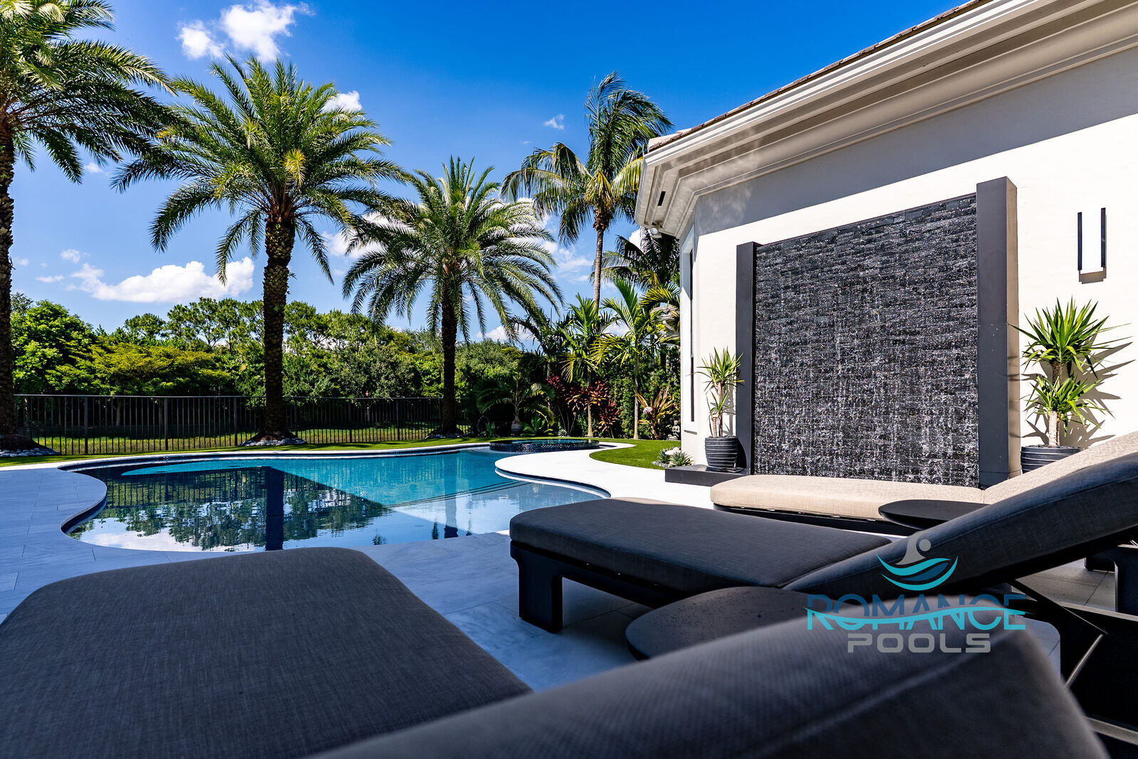 romance-pools-backyard-pool-waterfall-feature-closeup_optimized_500 romance-pools-backyard-pool-waterfall-feature-closeup