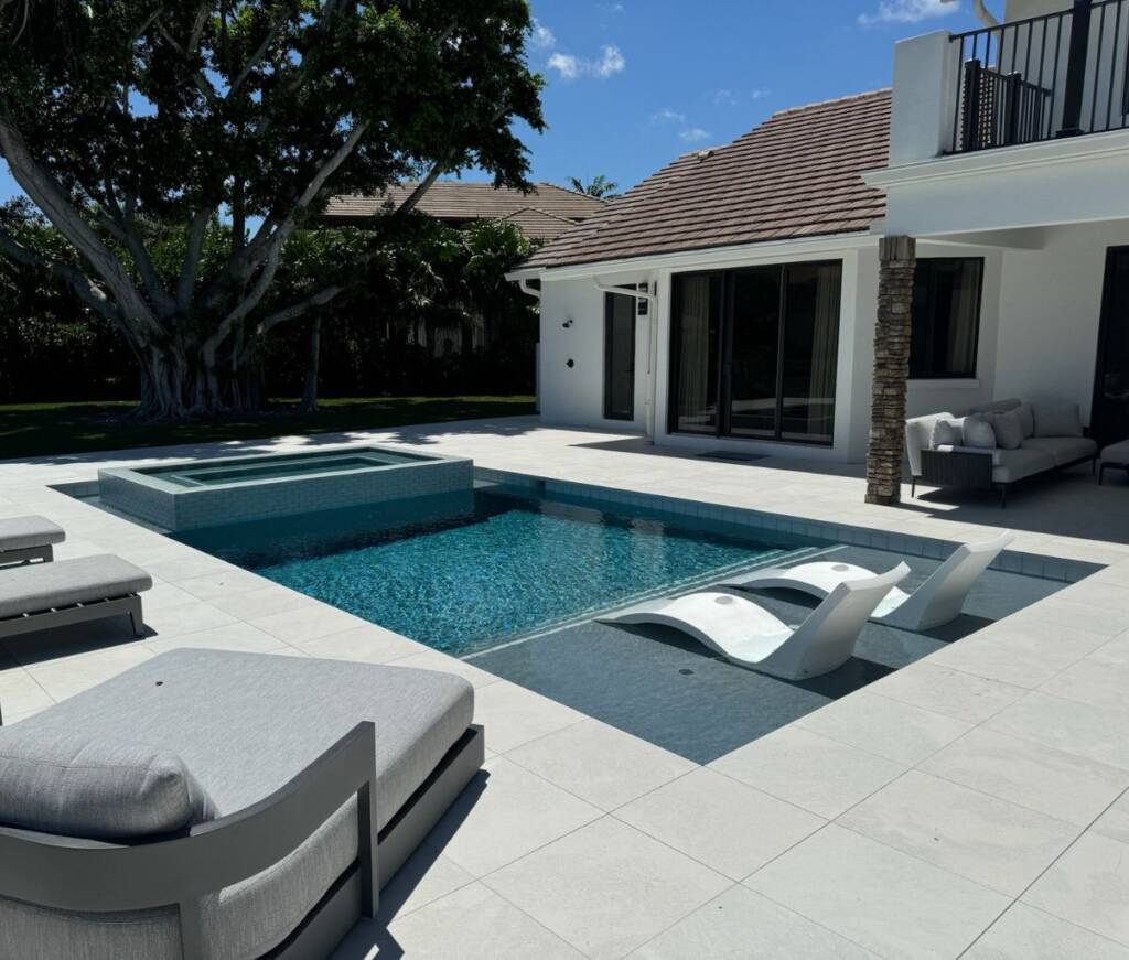 How to Choose a Pool Builder in Fort Lauderdale: 2026 Guide to a Stress-Free Pool Project